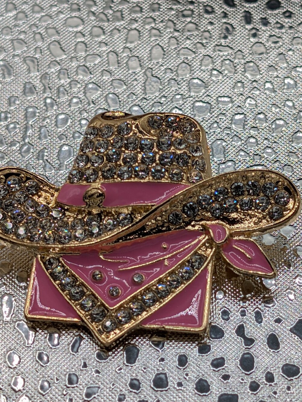 Crystal-Embellished Pink Cowboy Hat Pin Brooch - Women Jewelry